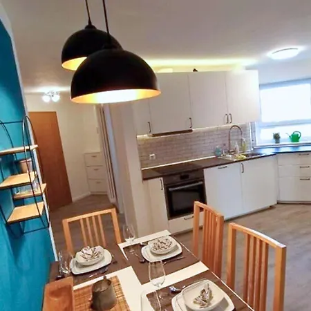 Rooftop - Doppelzimmer Deluxe In Gemeinschaftsunterkunft Weinberg R3